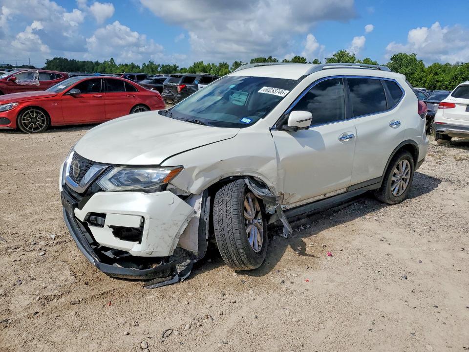 NISSAN ROGUE 2018 with VIN 5N1AT2MT4JC840368 - Photo from auction