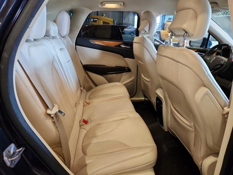 Photo 11 from auction – 2015 LINCOLN MKC with VIN 5LMCJ1A91FUJ08828
