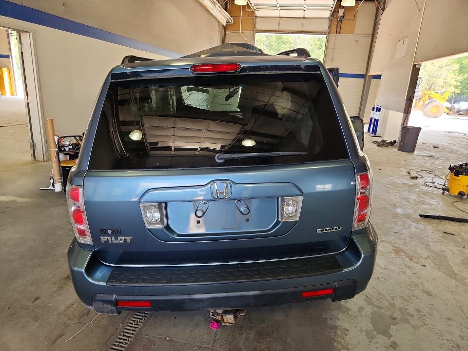 Photo 6 from auction – 2006 HONDA PILOT with VIN 5FNYF18446B014170