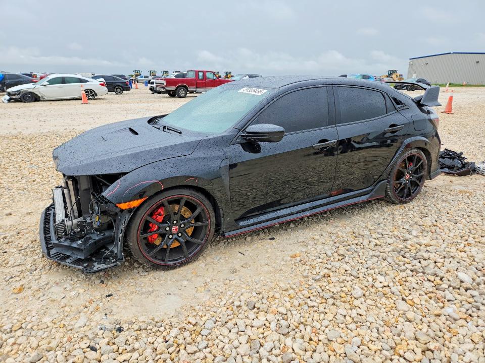 HONDA CIVIC 2018 with VIN SHHFK8G72JU201065 - Photo from auction