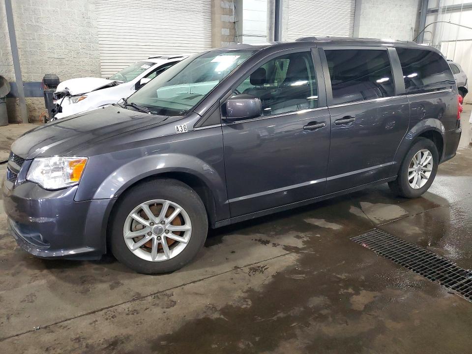 DODGE GRAND CARAVAN 2019 with VIN 2C4RDGCGXKR724848 - Photo from auction