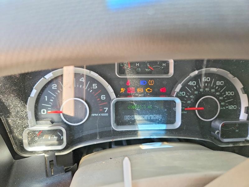 Photo 9 from auction – 2008 FORD EXPEDITION with VIN 1FMFU16528LA45230