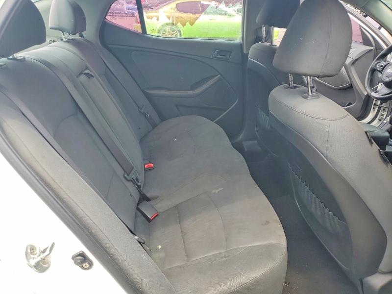 Photo 10 from auction – 2015 KIA OPTIMA with VIN KNAGM4A75F5665006