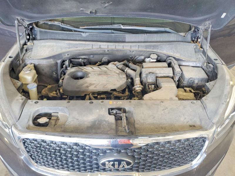 Photo 12 from auction – 2016 KIA SORENTO with VIN 5XYPH4A19GG005319