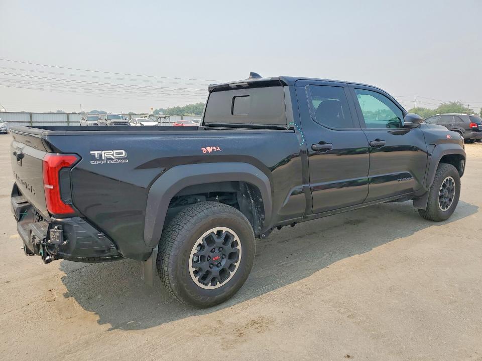 Photo 3 from auction – 2024 TOYOTA TACOMA with VIN 3TMLB5JN5RM013030