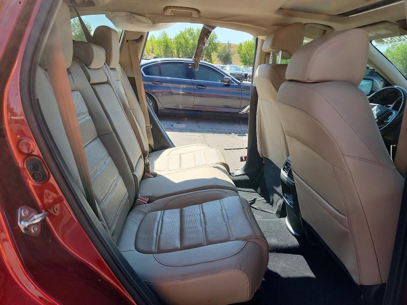 Photo 11 from auction – 2019 HONDA CR-V with VIN 5J6RW2H85KL004486