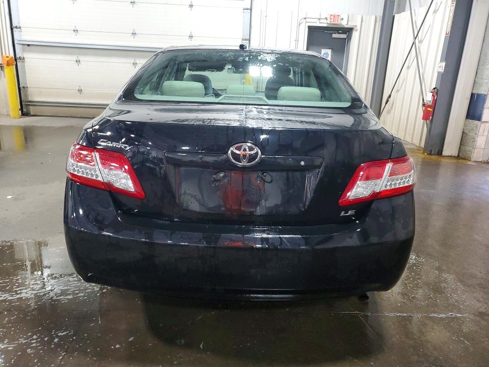 Photo 6 from auction – 2011 TOYOTA CAMRY with VIN 4T1BF3EK7BU702665