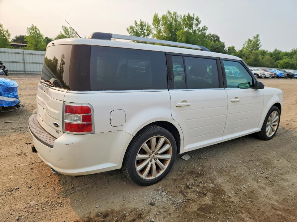Photo 3 from auction – 2013 FORD FLEX with VIN 2FMHK6C86DBD01017