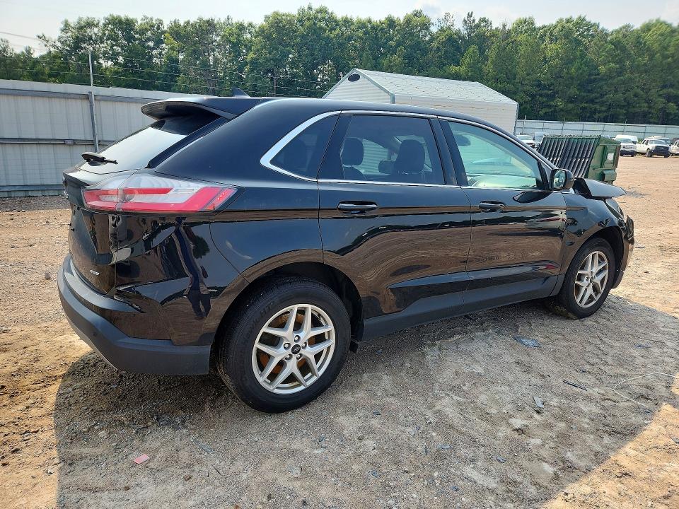 Zdjęcie 3 z aukcji – 2023 FORD EDGE z VIN 2FMPK4J90PBA38605