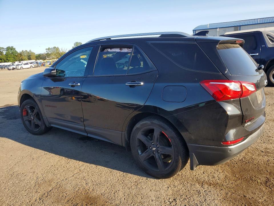 Photo 2 from auction – 2020 CHEVROLET EQUINOX with VIN 2GNAXXEV0L6200053