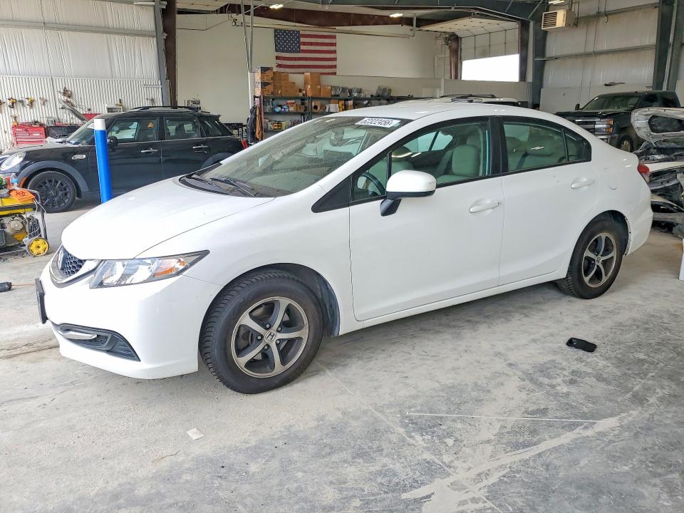 HONDA CIVIC 2015 with VIN 19XFB2F72FE081913 - Photo from auction
