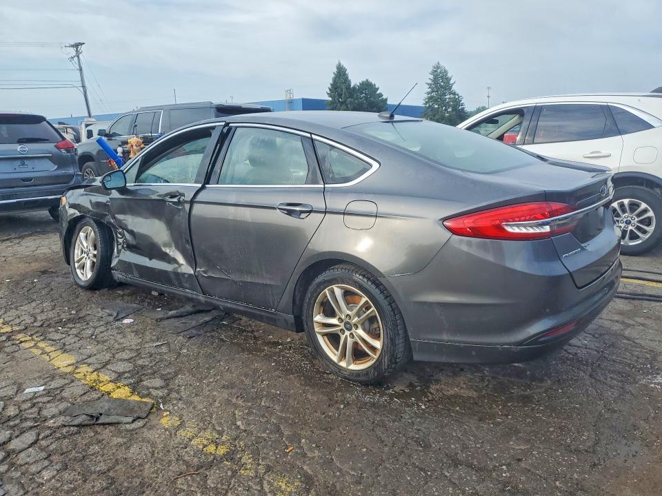 Photo 2 from auction – 2018 FORD FUSION with VIN 3FA6P0HD8JR252258