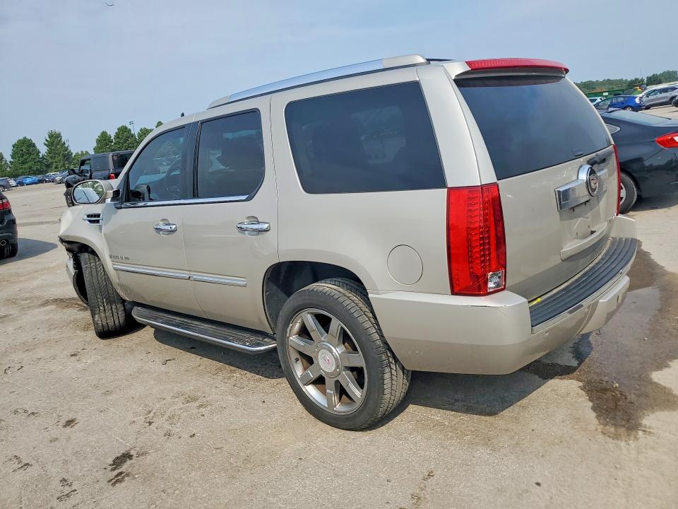 Photo 2 from auction – 2008 CADILLAC ESCALADE with VIN 1GYFK63848R268415