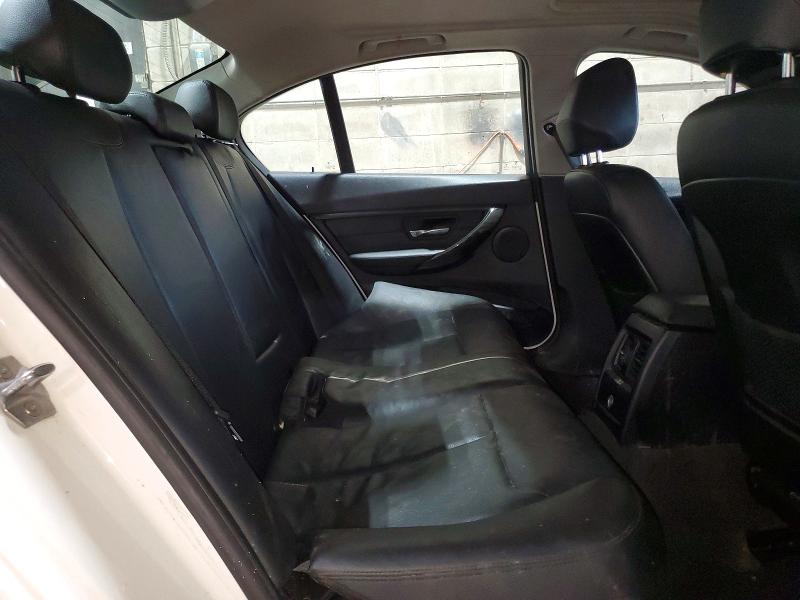 Photo 10 from auction – 2015 BMW 320 with VIN WBA3C3C58FP662886