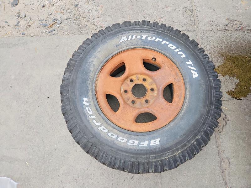 Photo 12 from auction – 2002 CHEVROLET SILVERADO with VIN 1GCEK19T62Z258654
