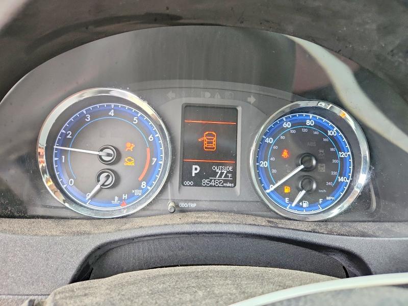 Photo 9 from auction – 2017 TOYOTA COROLLA with VIN 2T1BURHE3HC913970