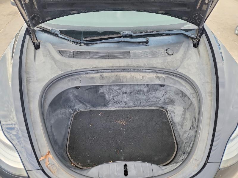Photo 11 from auction – 2018 TESLA MODEL 3 with VIN 5YJ3E1EA0JF176278