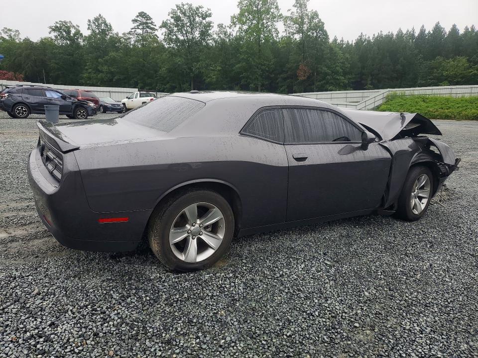 Photo 3 from auction – 2022 DODGE CHALLENGER with VIN 2C3CDZAG0NH256860