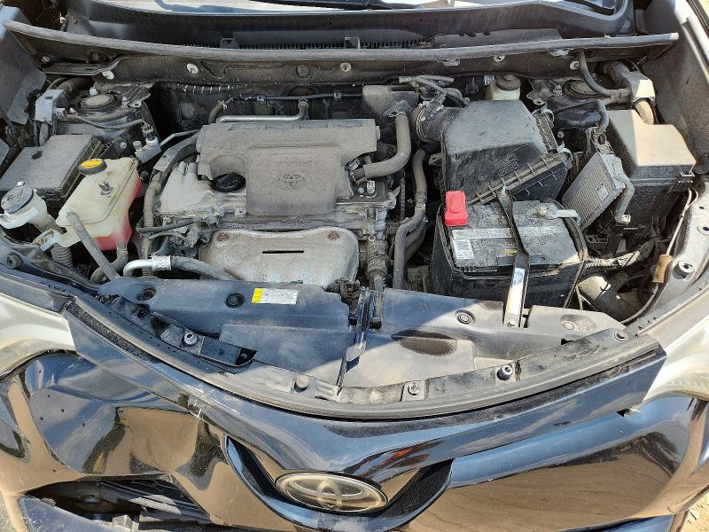 Photo 12 from auction – 2018 TOYOTA RAV4 with VIN 2T3JFREVXJW785698