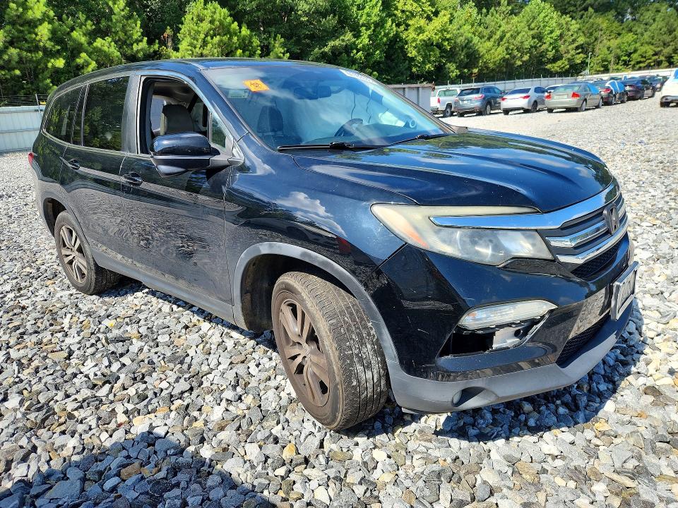Photo 4 from auction – 2017 HONDA PILOT with VIN 5FNYF6H72HB055729