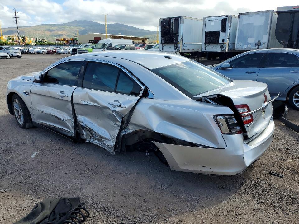 Photo 2 from auction – 2016 FORD TAURUS with VIN 1FAHP2E81GG133575