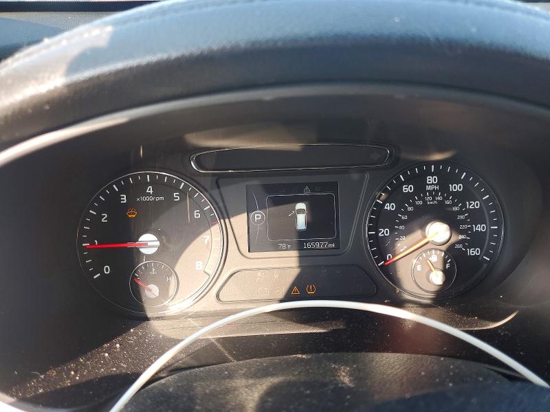 Photo 9 from auction – 2017 KIA SORENTO with VIN 5XYPGDA34HG201741