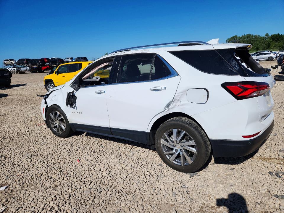 Photo 2 from auction – 2023 CHEVROLET EQUINOX with VIN 3GNAXXEG6PL170446