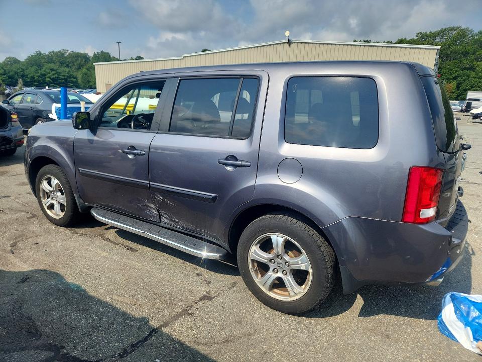 Photo 2 from auction – 2014 HONDA PILOT with VIN 5FNYF4H41EB014515