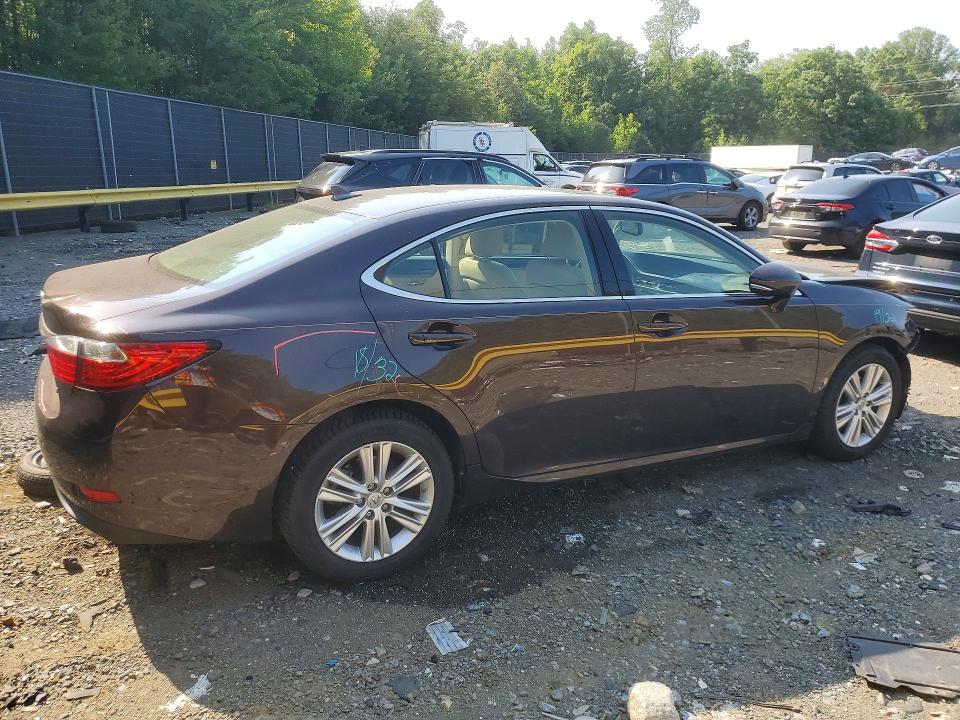 Photo 3 from auction – 2013 LEXUS ES with VIN JTHBK1GG9D2076112