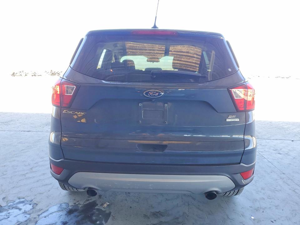 Photo 6 from auction – 2019 FORD ESCAPE with VIN 1FMCU0GD6KUA06368