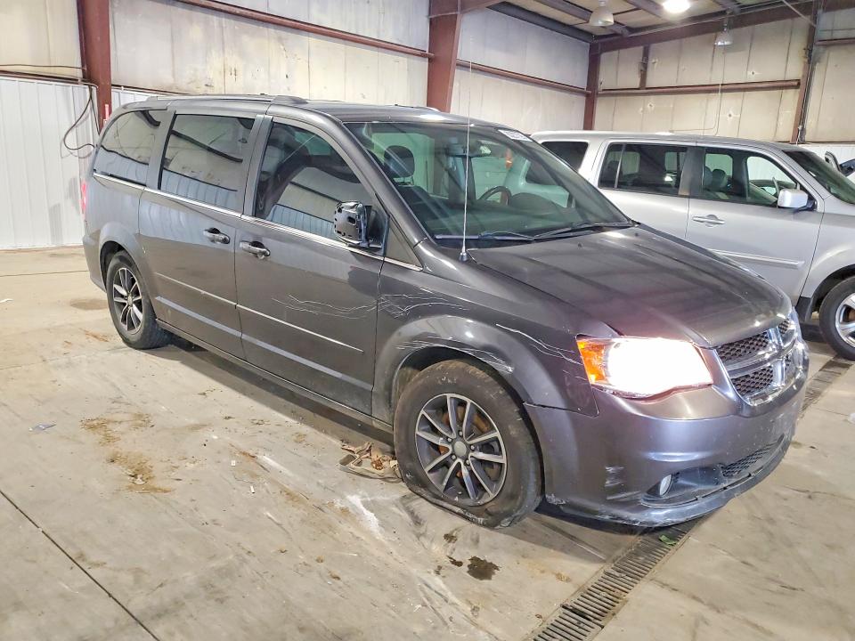 Photo 4 from auction – 2017 DODGE GRAND CARAVAN with VIN 2C4RDGCG3HR859095
