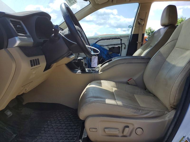 Photo 7 from auction – 2018 TOYOTA HIGHLANDER with VIN 5TDJZRFH7JS553075