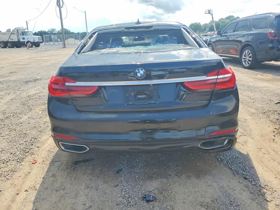 Photo 6 from auction – 2017 BMW 740 with VIN WBA7E2C55HG740100