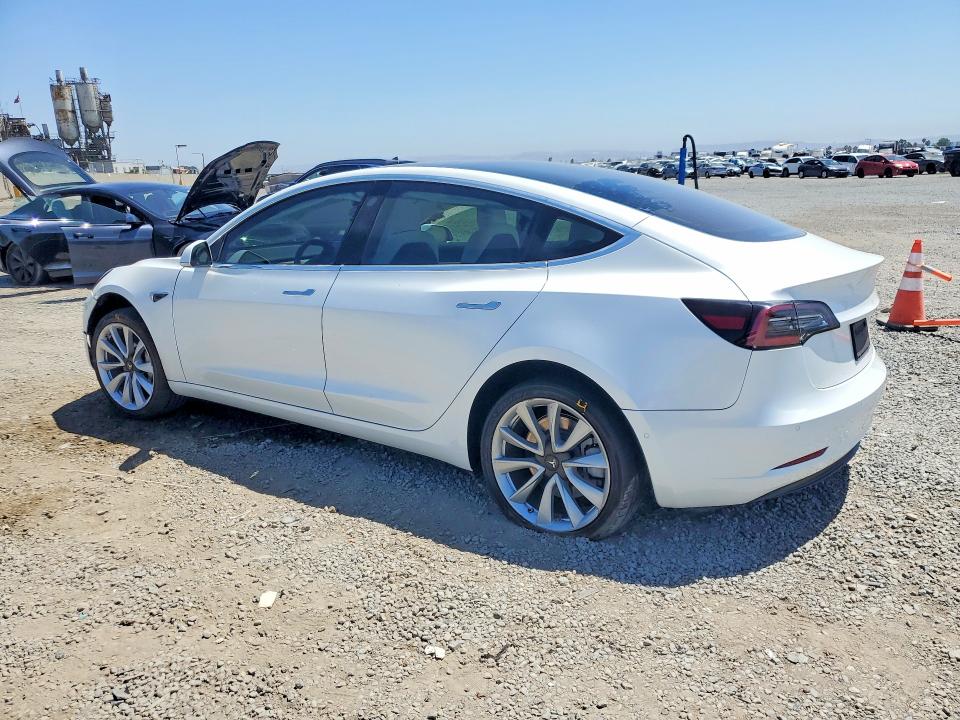 Photo 2 from auction – 2019 TESLA MODEL 3 with VIN 5YJ3E1EA2KF486921