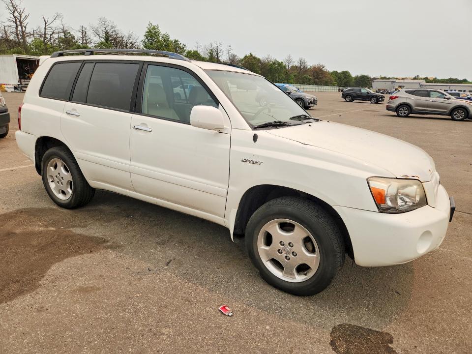 Photo 4 from auction – 2006 TOYOTA HIGHLANDER with VIN JTEEP21A060175101
