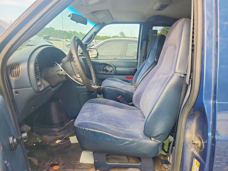 Photo 7 from auction – 2004 CHEVROLET ASTRO with VIN 1GCDM19XX4B110866