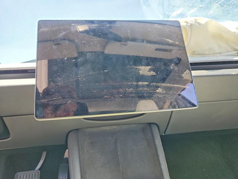 Photo 9 from auction – 2025 TESLA MODEL 3 with VIN 5YJ3E1EA5SF019959