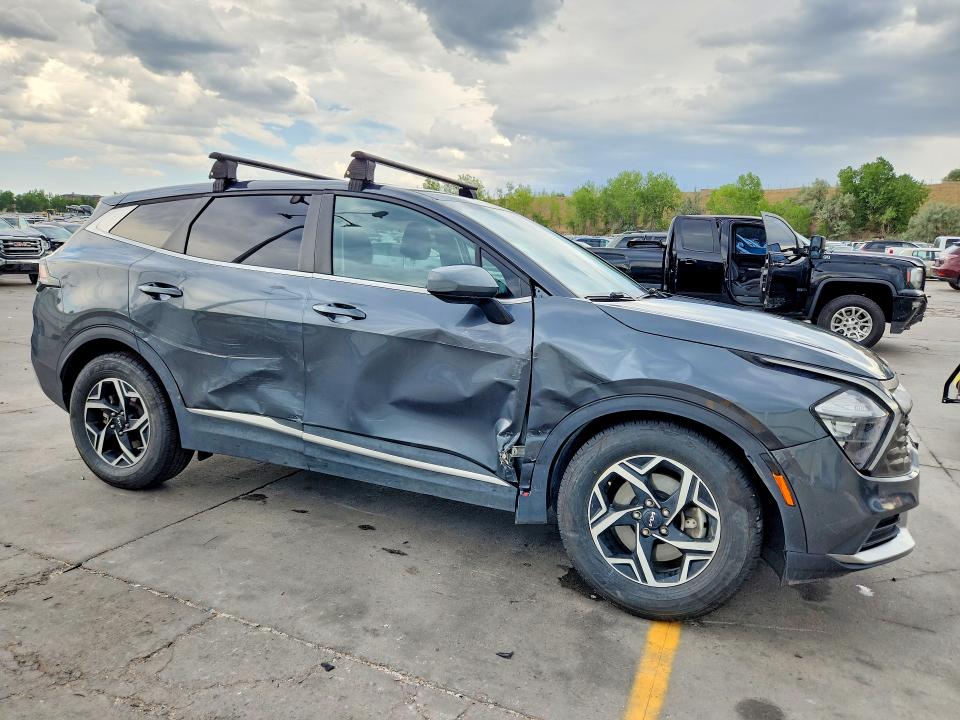 Photo 4 from auction – 2023 KIA SPORTAGE with VIN KNDPUCAF6P7198477