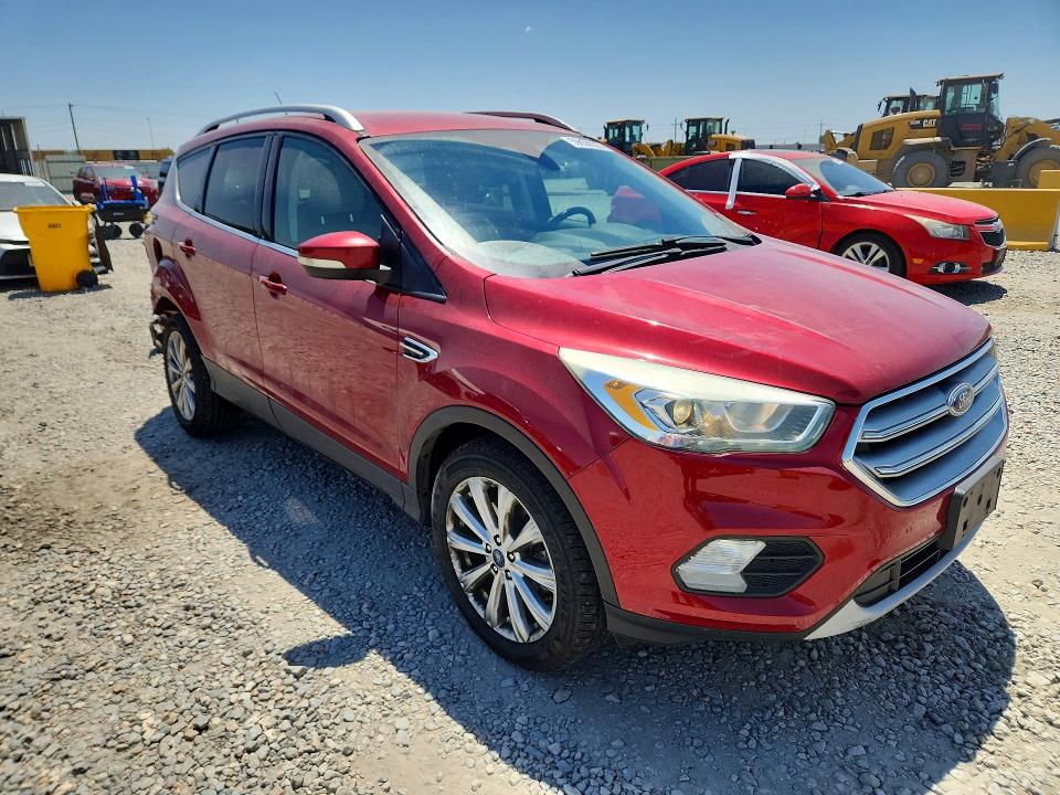 Photo 4 from auction – 2017 FORD ESCAPE with VIN 1FMCU0J94HUC13905