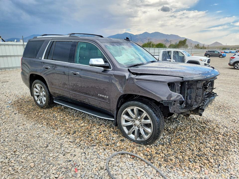 Photo 4 from auction – 2016 CHEVROLET TAHOE with VIN 1GNSKCKC2GR390978
