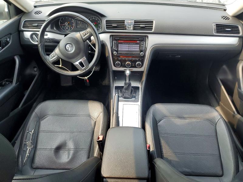 Photo 8 from auction – 2012 VOLKSWAGEN PASSAT with VIN 1VWBP7A38CC105164