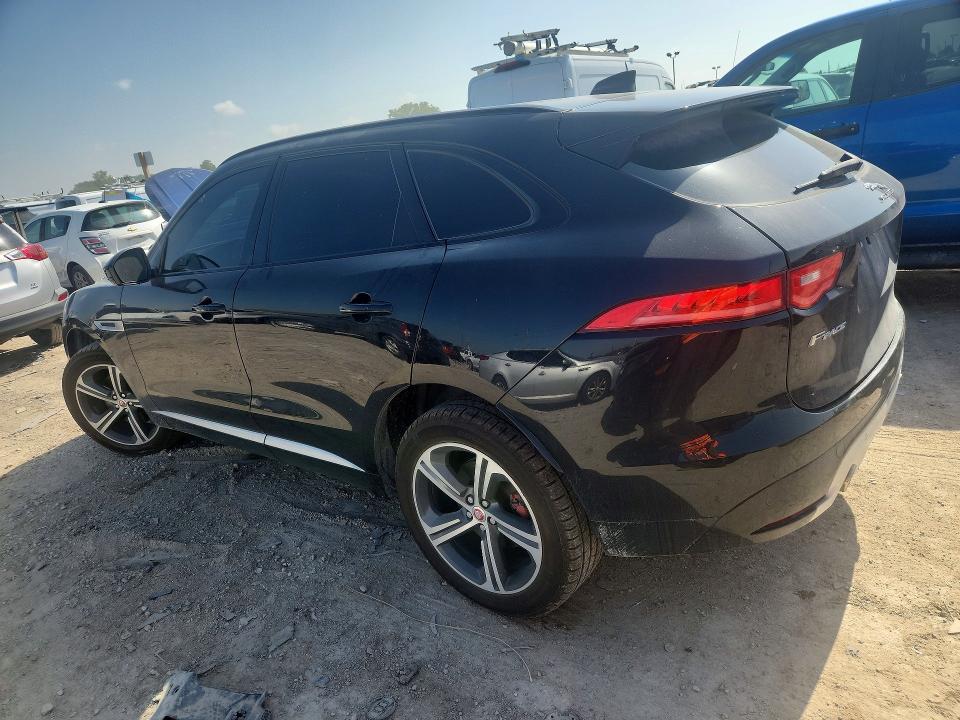 Photo 2 from auction – 2017 JAGUAR F-PACE with VIN SADCM2BV2HA099940