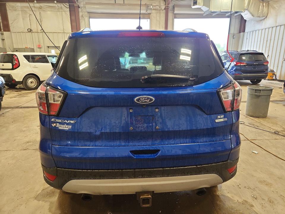 Photo 6 from auction – 2017 FORD ESCAPE with VIN 1FMCU9G92HUB78700
