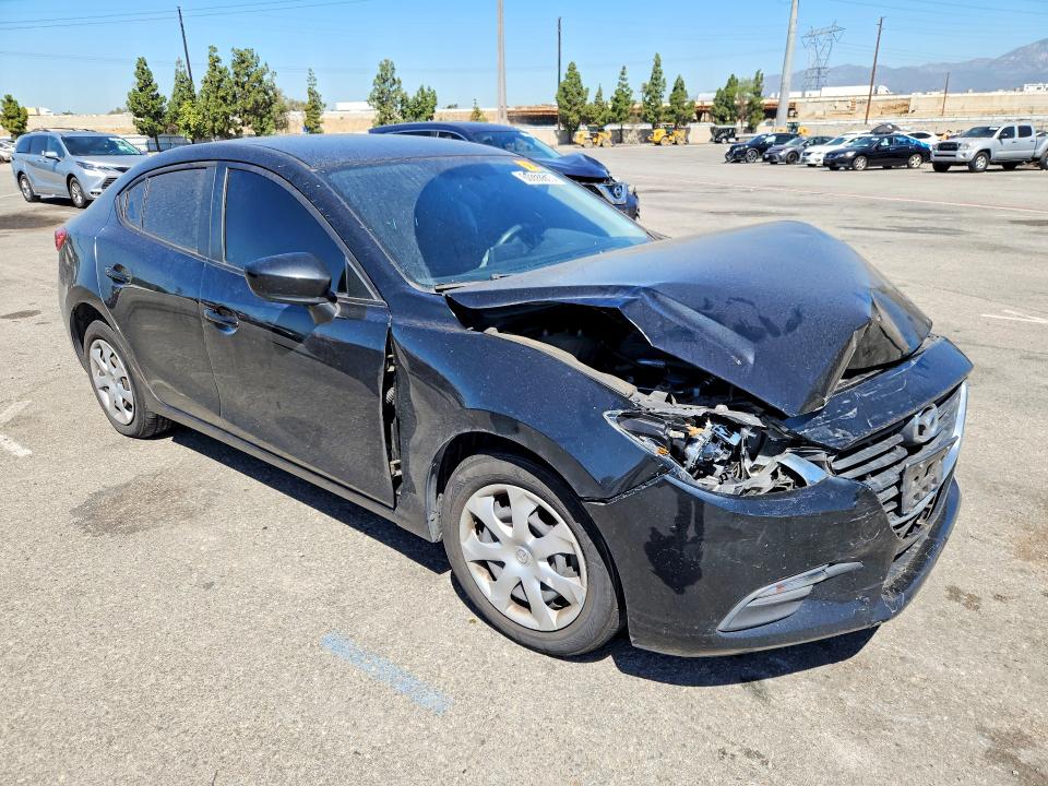 Photo 4 from auction – 2017 MAZDA 3 with VIN 3MZBN1U74HM157351