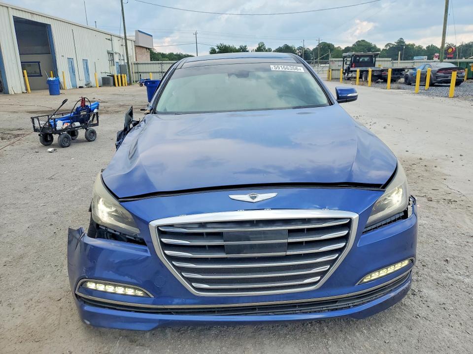 Photo 5 from auction – 2015 HYUNDAI GENESIS with VIN KMHGN4JF0FU062702