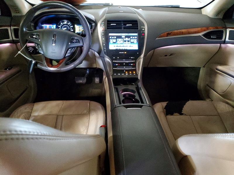 Photo 8 from auction – 2014 LINCOLN MKZ with VIN 3LN6L2LU5ER813638
