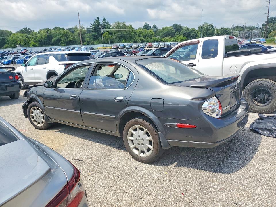 Photo 2 from auction – 2001 NISSAN MAXIMA with VIN JN1CA31D41T618390