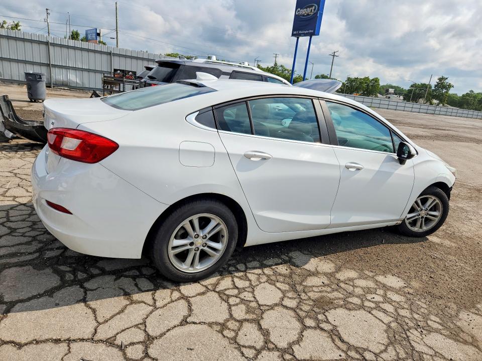 Photo 3 from auction – 2016 CHEVROLET CRUZE with VIN 1G1BE5SM0G7313633