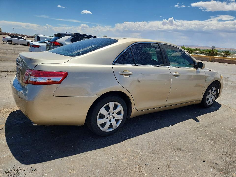 Photo 3 from auction – 2011 TOYOTA CAMRY with VIN 4T1BF3EK2BU633027