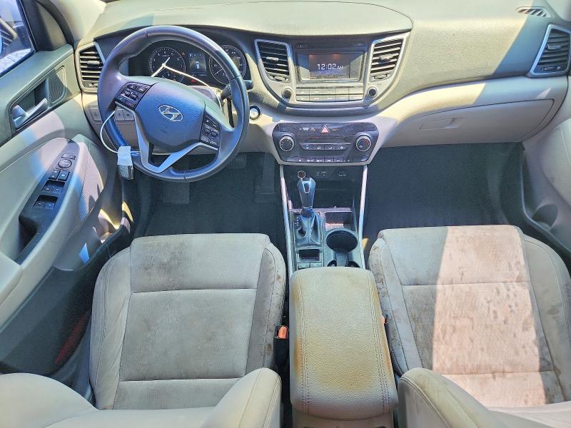 Foto 8 de la subasta – 2017 HYUNDAI TUCSON con VIN KM8J3CA25HU311078